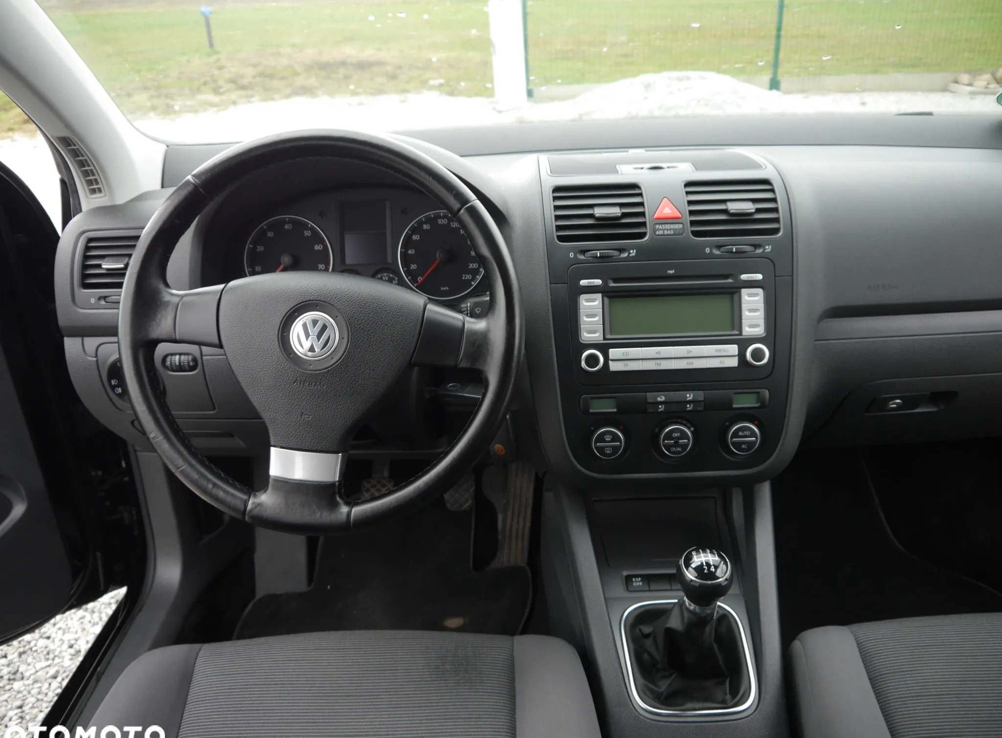 Volkswagen Golf cena 15700 przebieg: 244033, rok produkcji 2008 z Serock małe 277